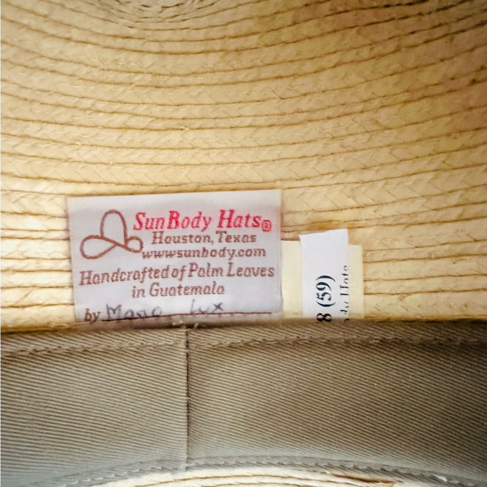 Authentic Sun Body hat 7 3/8 ladies /men
